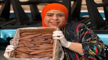 بائعة فسيخ تكشف كواليس تحول حياتها بعد رحلة في طريق خاطئ